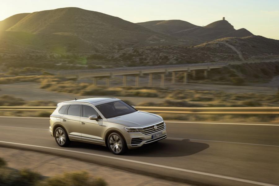  Volkswagen Touareg V6 TDI Elegance 2018 года  (WW) (фото 27 из 46)
